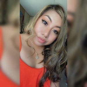 Meet your Posher, Alejandra